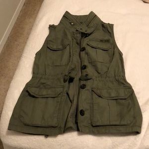 Abercrombie and Fitch utility vest